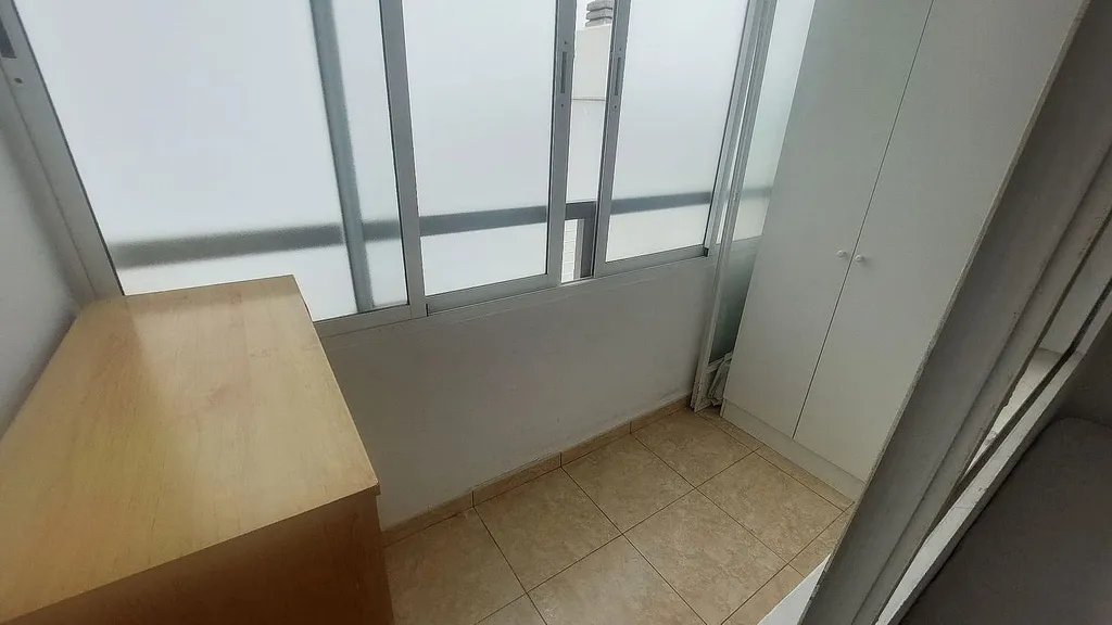Alquiler de estudio en Calle José Franchy Roca, 35