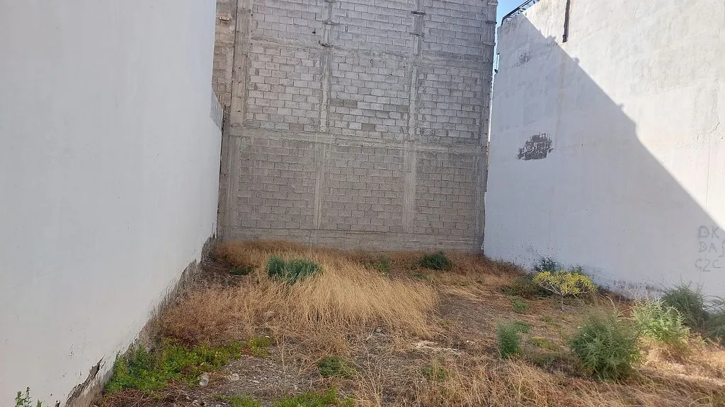 Terreno en venta en Calle Tauro, 67