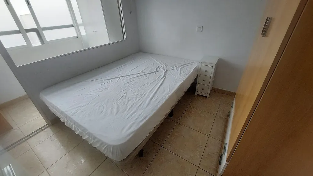 Alquiler de estudio en Calle José Franchy Roca, 35