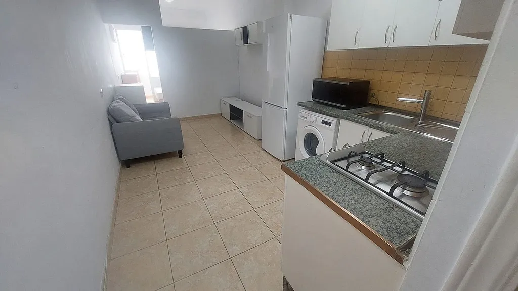 Alquiler de estudio en Calle José Franchy Roca, 35